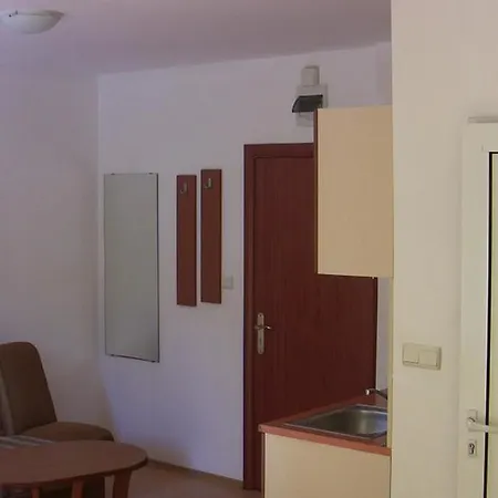 Holiday Rainbow 2 Apartman